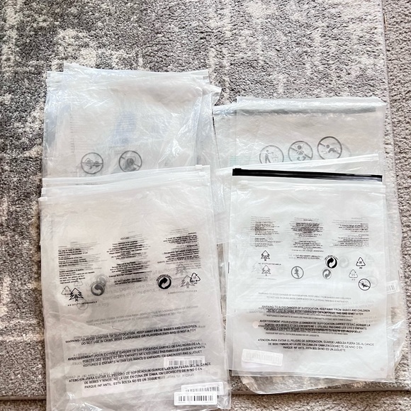 20 ct Save the Planet Assorted Used Poly Shirt Bags - Picture 4 of 11